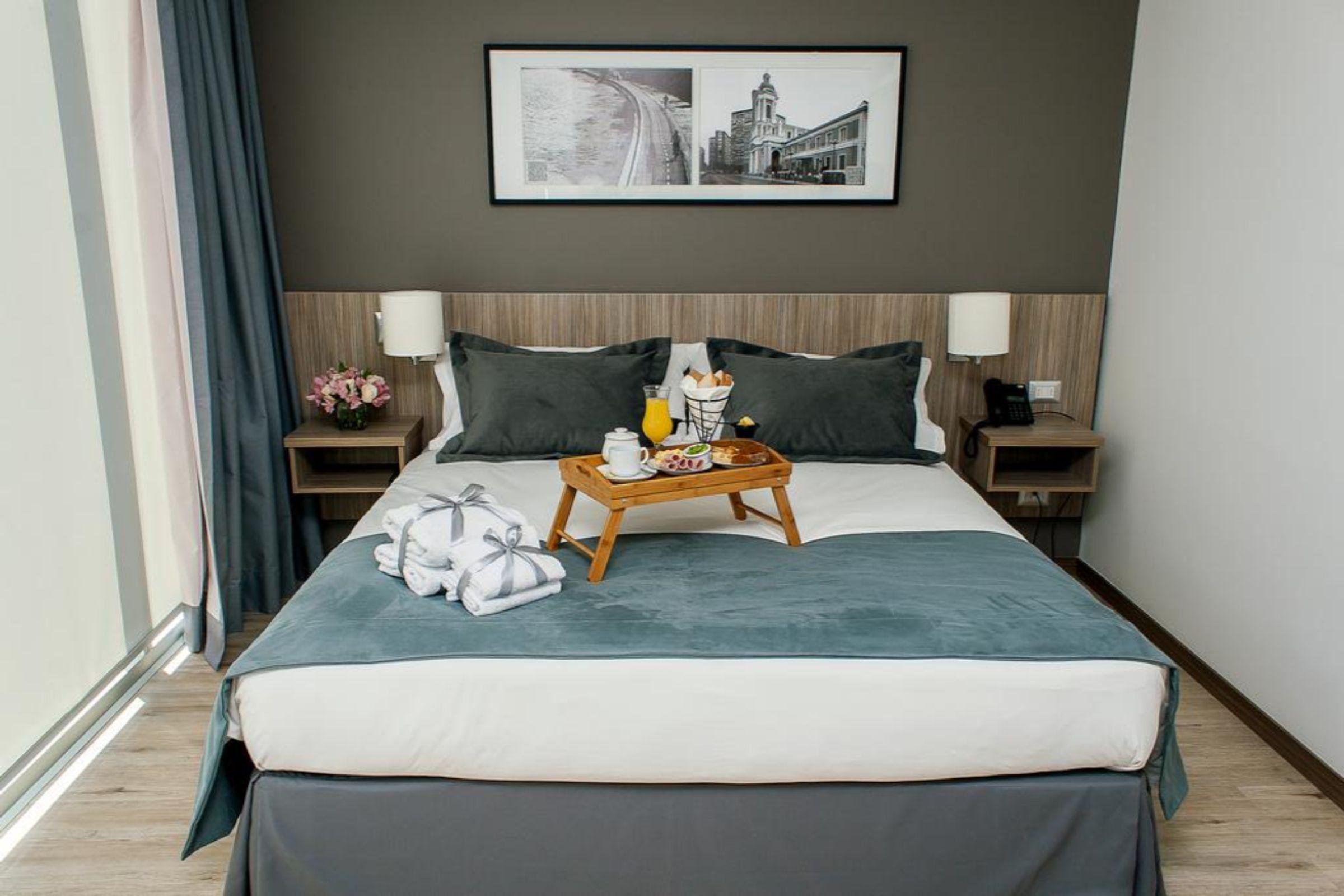 Hotel Capital Bellet サンティアゴ エクステリア 写真