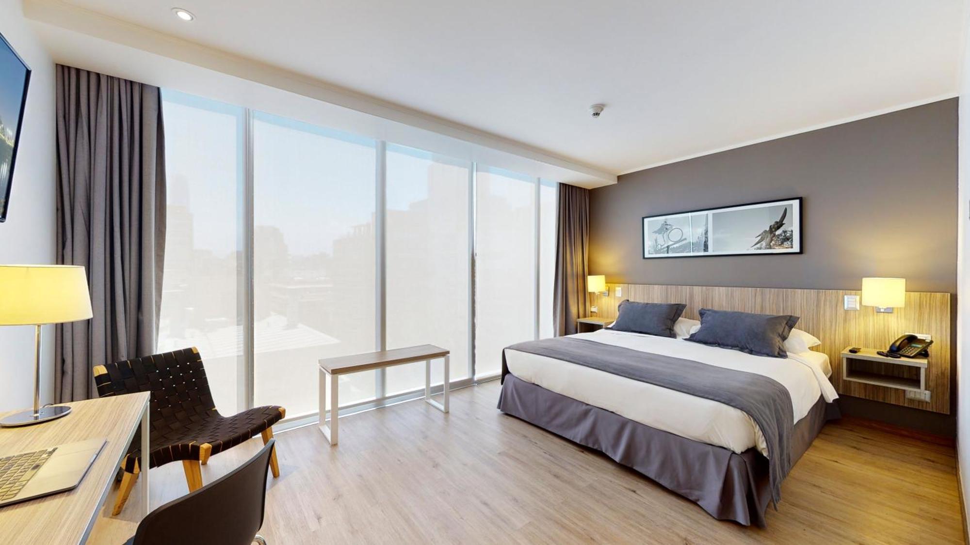 Hotel Capital Bellet サンティアゴ エクステリア 写真